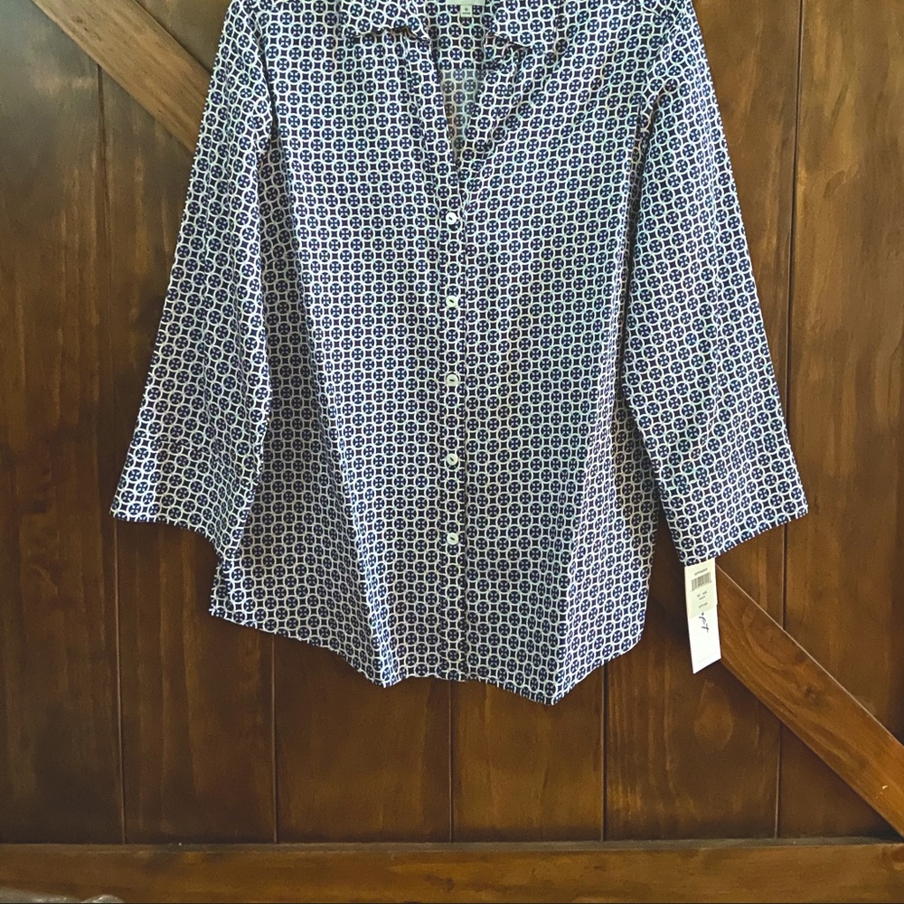 NWT Foxcroft 3/4 sleeve